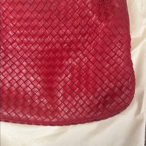 Bottega Veneta vintage red Woven Leather Hobo Bag - Picture 4 of 16